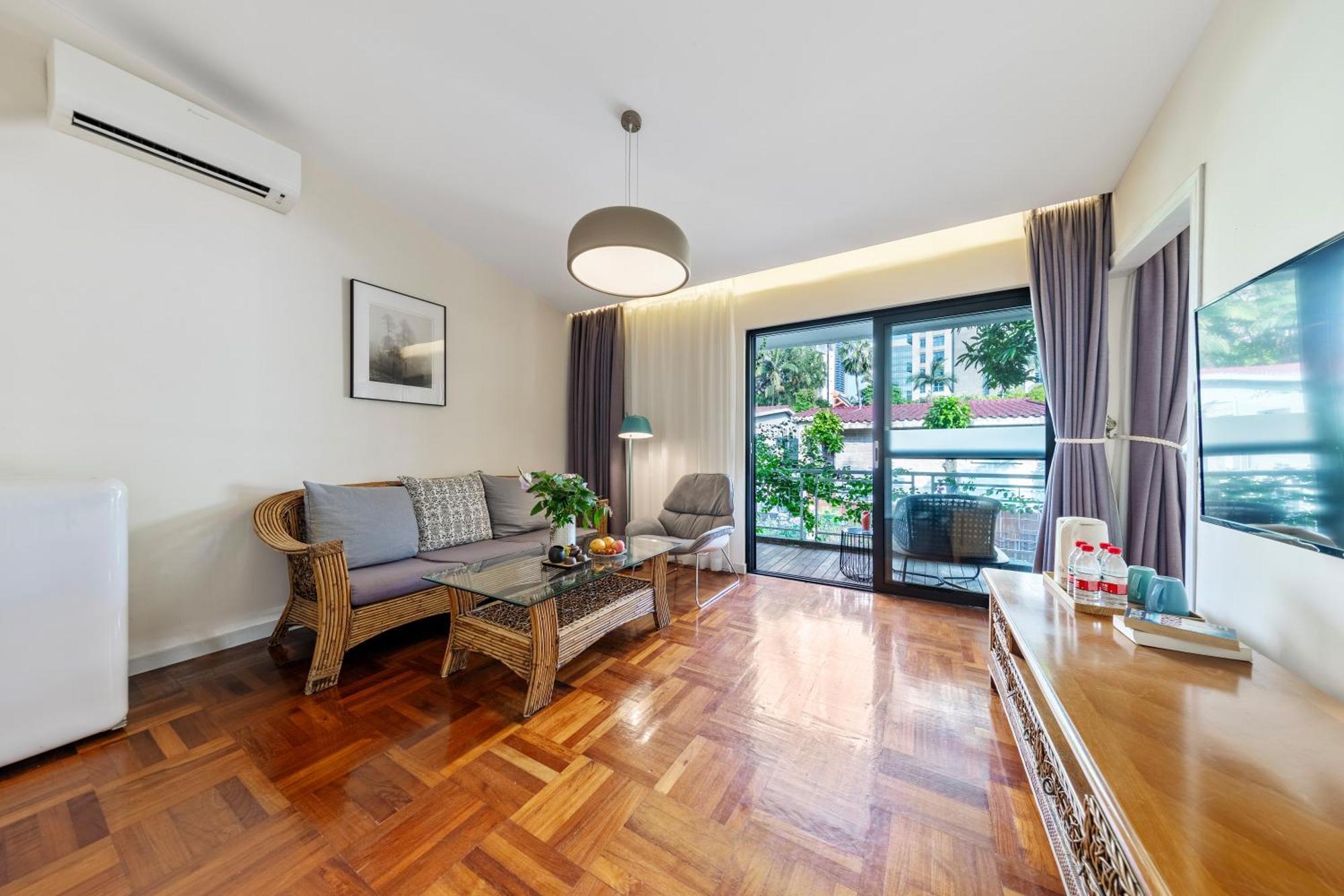 Shenzhen No'6 Garden Villa --French Window With Garden View,Close To Sea World &Shekou Ferry Port &K11 Ecoast &Subway Nearby ,Offer Western Food And Coffee &English Speaking With Tour Services Exterior foto