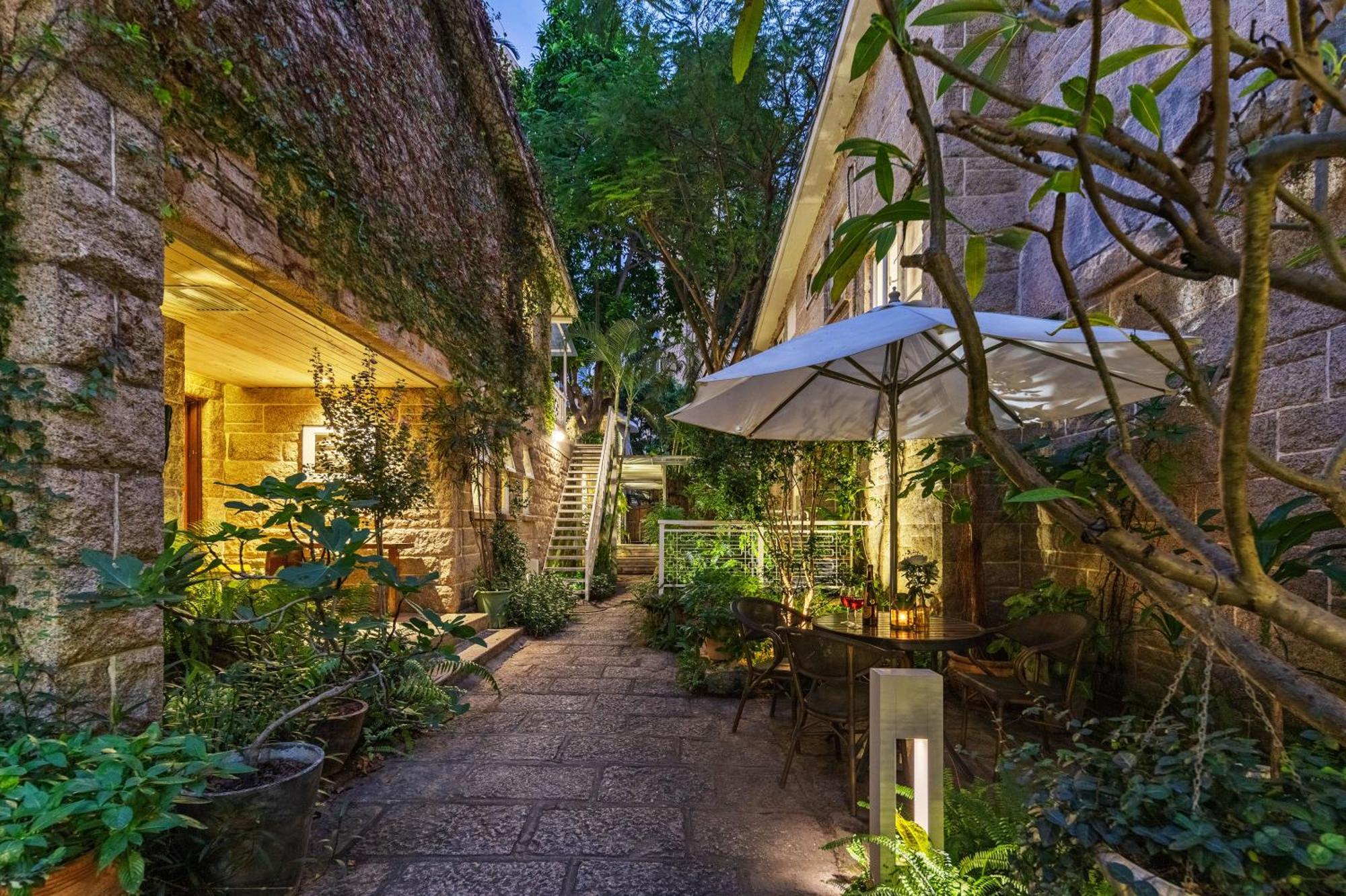 Shenzhen No'6 Garden Villa --French Window With Garden View,Close To Sea World &Shekou Ferry Port &K11 Ecoast &Subway Nearby ,Offer Western Food And Coffee &English Speaking With Tour Services Exterior foto